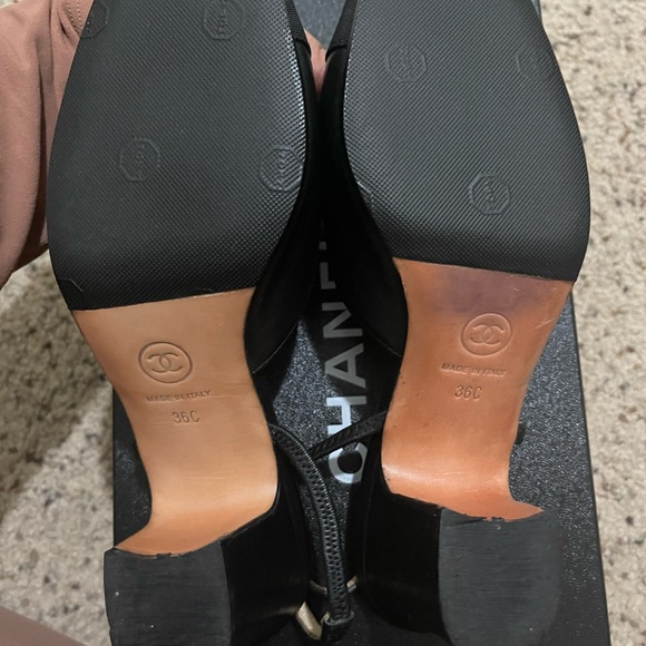 Classic Chanel Slingback - Picture 3 of 5